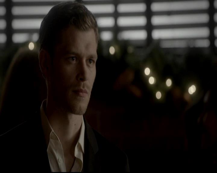 VampireDiariesWorld-dot-org_4x09OComeAllYeFaithful0526.jpg VampireDiariesWorld-dot-org_4x09OComeAllYeFaithful0526.jpg