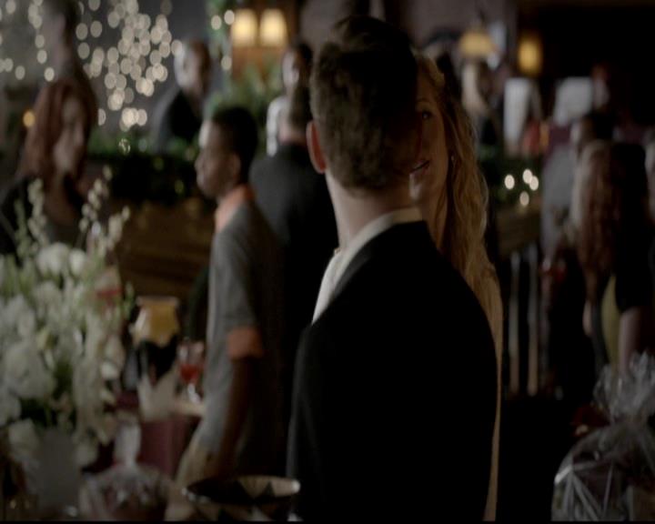 VampireDiariesWorld-dot-org_4x09OComeAllYeFaithful0535.jpg VampireDiariesWorld-dot-org_4x09OComeAllYeFaithful0535.jpg