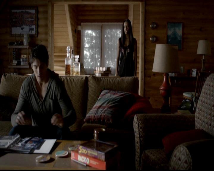 VampireDiariesWorld-dot-org_4x09OComeAllYeFaithful0919.jpg