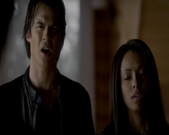 VampireDiariesWorld-dot-org_4x09OComeAllYeFaithful0931.jpg