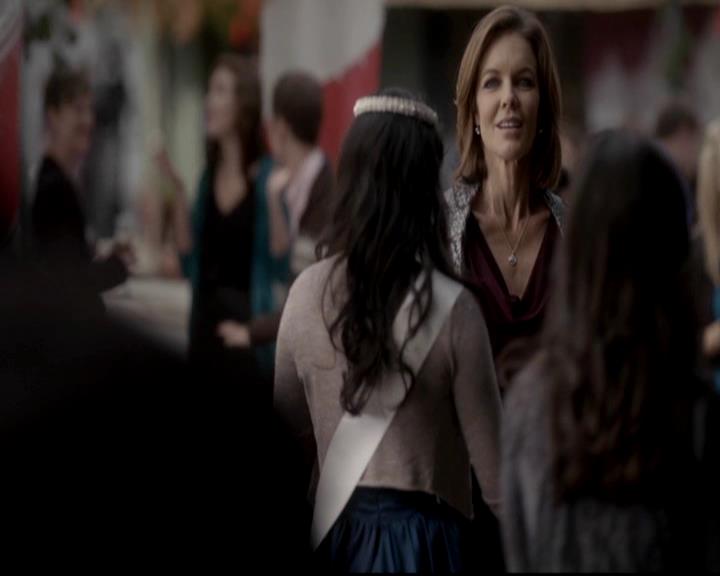 VampireDiariesWorld-dot-org_4x09OComeAllYeFaithful1042.jpg