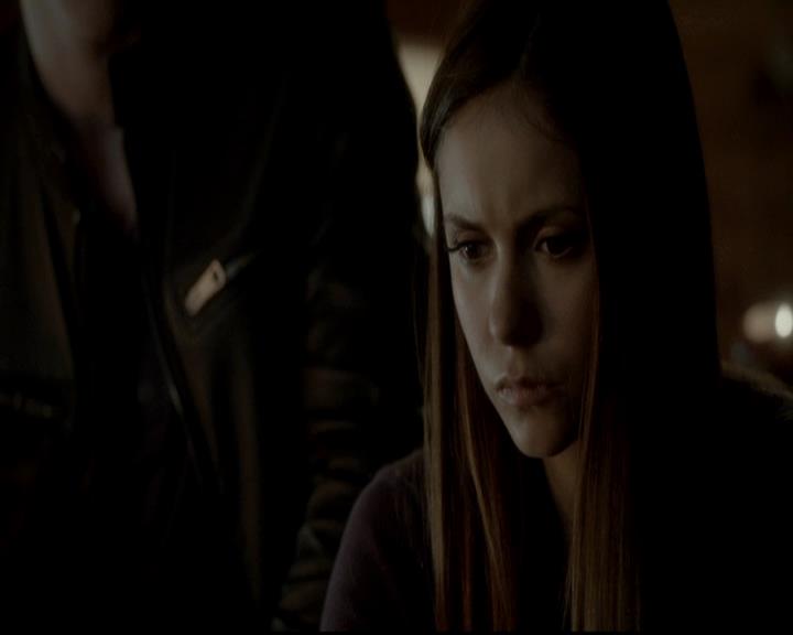 VampireDiariesWorld-dot-org_4x09OComeAllYeFaithful1219.jpg
