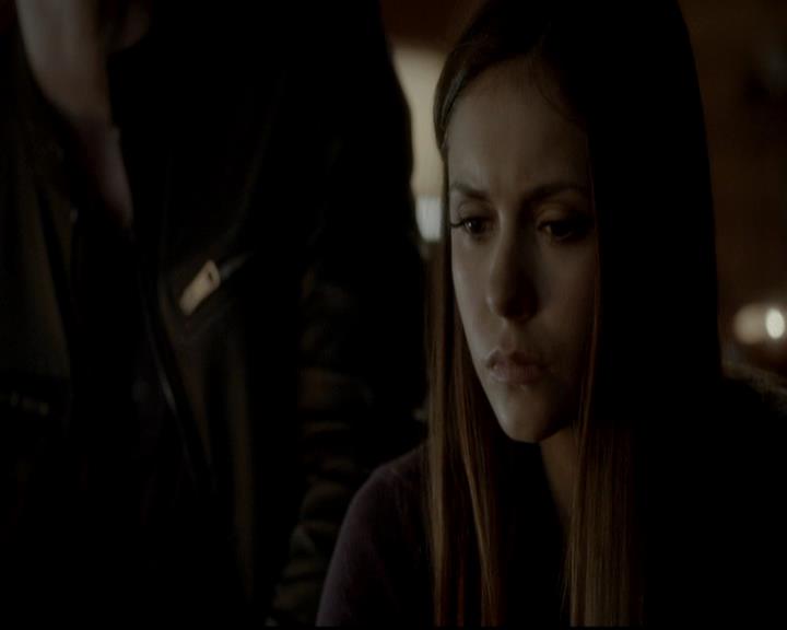 VampireDiariesWorld-dot-org_4x09OComeAllYeFaithful1220.jpg