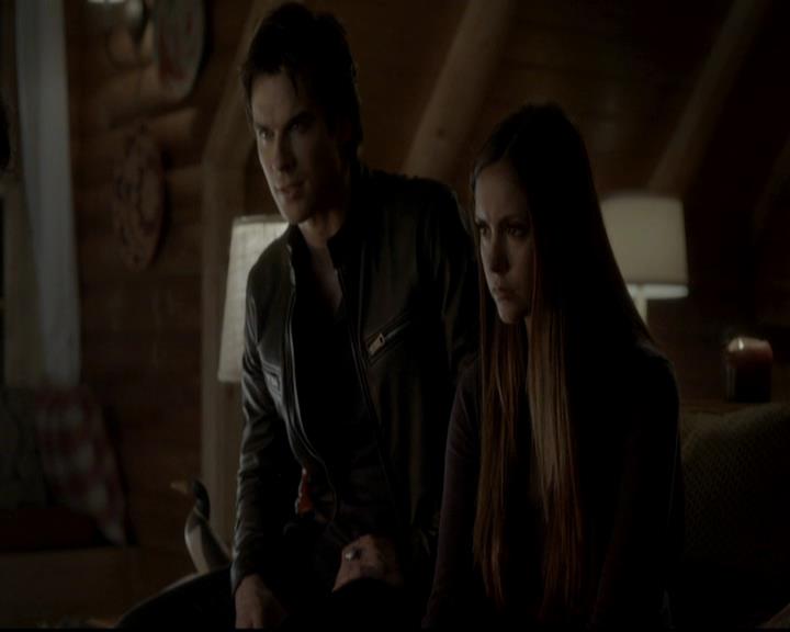 VampireDiariesWorld-dot-org_4x09OComeAllYeFaithful1239.jpg
