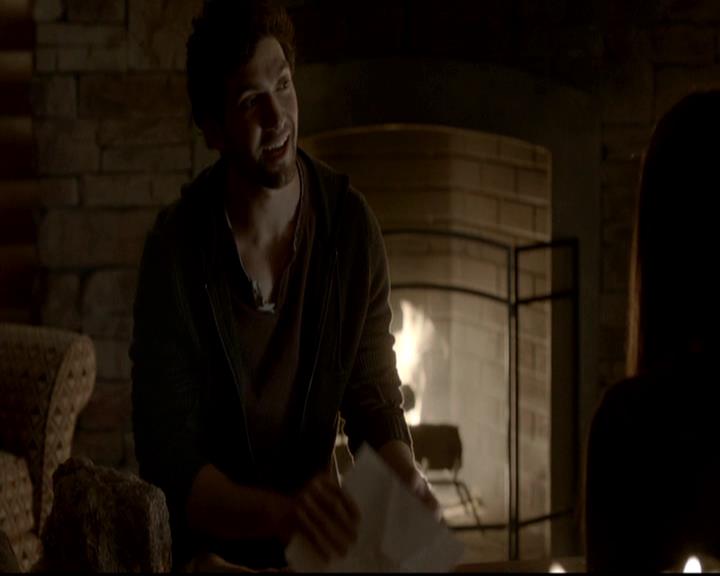 VampireDiariesWorld-dot-org_4x09OComeAllYeFaithful1240.jpg