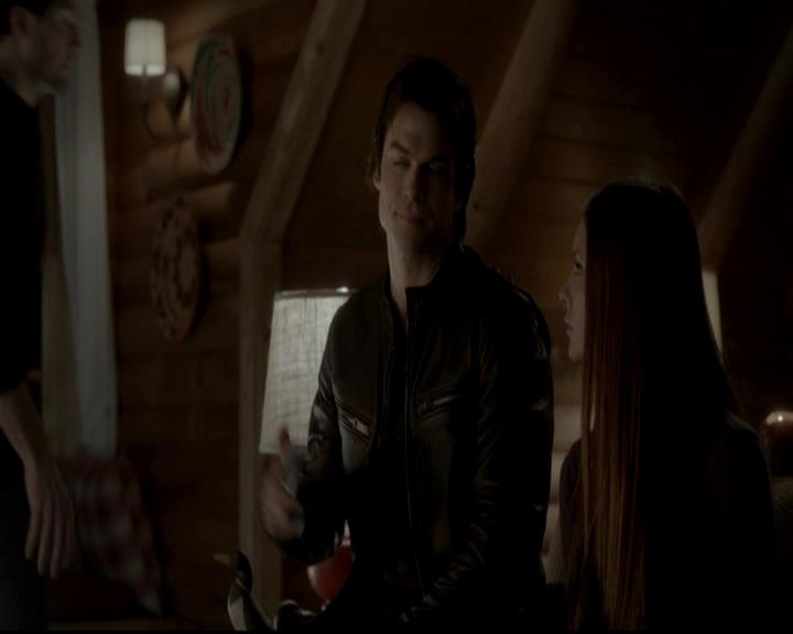 VampireDiariesWorld-dot-org_4x09OComeAllYeFaithful1245.jpg