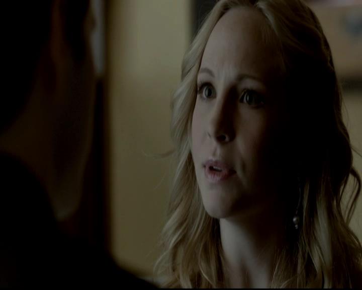 VampireDiariesWorld-dot-org_4x09OComeAllYeFaithful1258.jpg