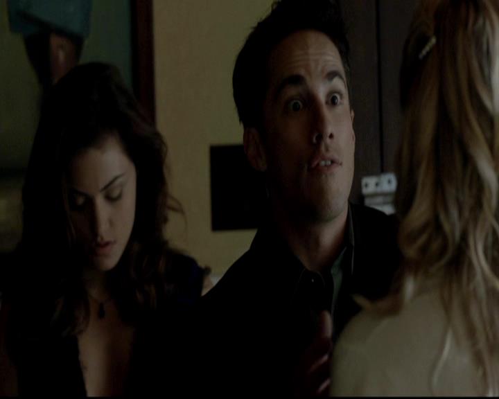 VampireDiariesWorld-dot-org_4x09OComeAllYeFaithful1297.jpg VampireDiariesWorld-dot-org_4x09OComeAllYeFaithful1297.jpg