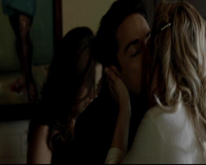 VampireDiariesWorld-dot-org_4x09OComeAllYeFaithful1298.jpg VampireDiariesWorld-dot-org_4x09OComeAllYeFaithful1298.jpg