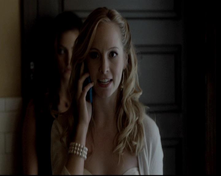 VampireDiariesWorld-dot-org_4x09OComeAllYeFaithful1329.jpg VampireDiariesWorld-dot-org_4x09OComeAllYeFaithful1329.jpg