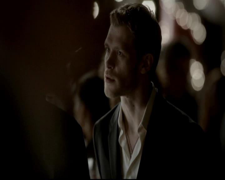 VampireDiariesWorld-dot-org_4x09OComeAllYeFaithful1521.jpg VampireDiariesWorld-dot-org_4x09OComeAllYeFaithful1521.jpg