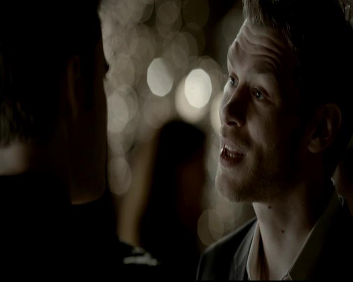 VampireDiariesWorld-dot-org_4x09OComeAllYeFaithful1558.jpg