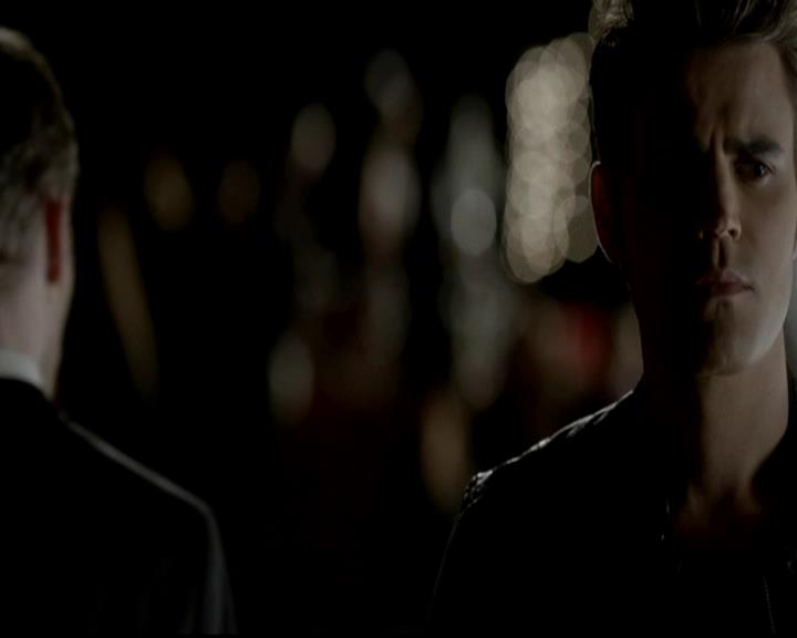 VampireDiariesWorld-dot-org_4x09OComeAllYeFaithful1578.jpg