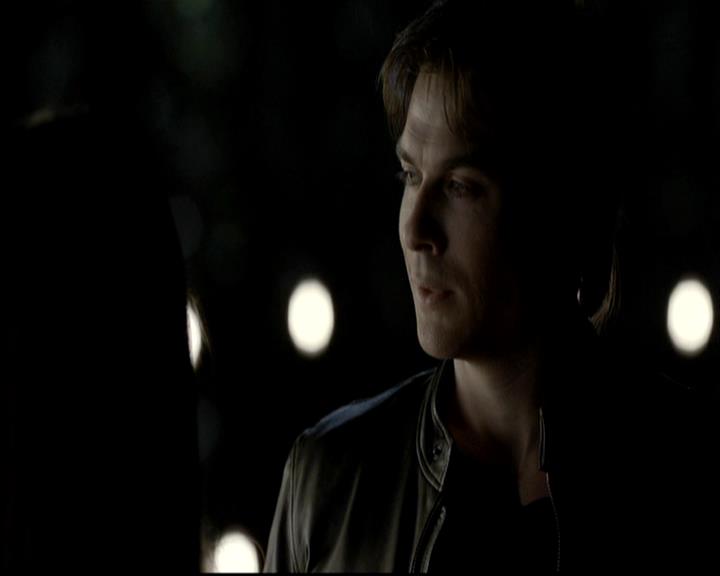 VampireDiariesWorld-dot-org_4x09OComeAllYeFaithful1905.jpg