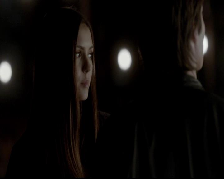 VampireDiariesWorld-dot-org_4x09OComeAllYeFaithful1908.jpg