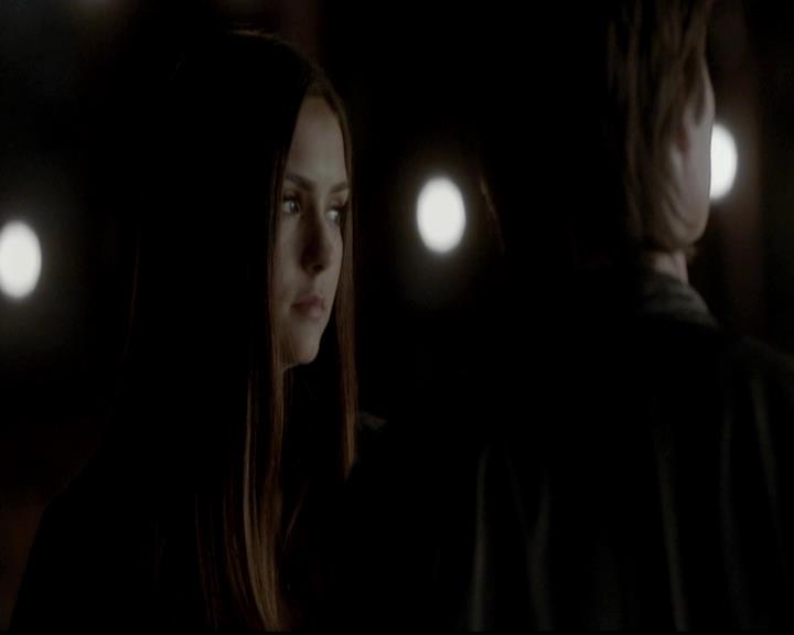 VampireDiariesWorld-dot-org_4x09OComeAllYeFaithful1909.jpg