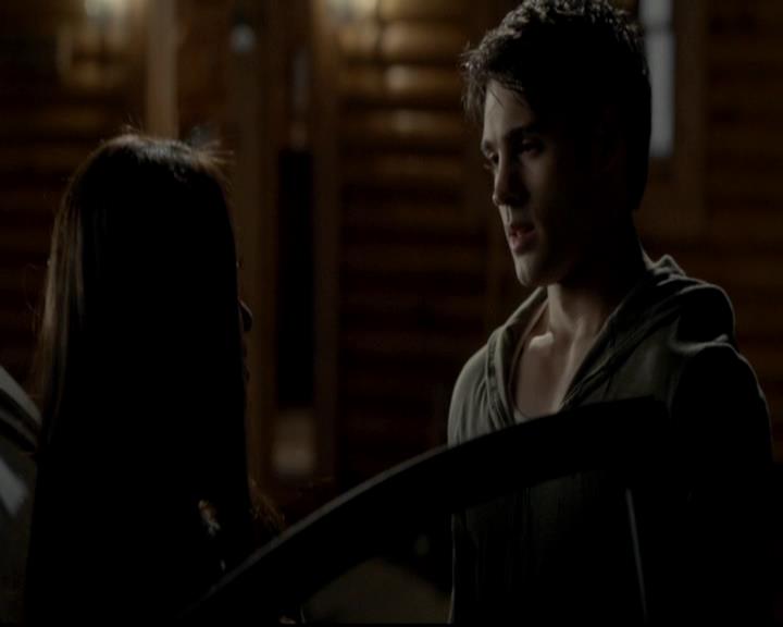 VampireDiariesWorld-dot-org_4x09OComeAllYeFaithful2077.jpg