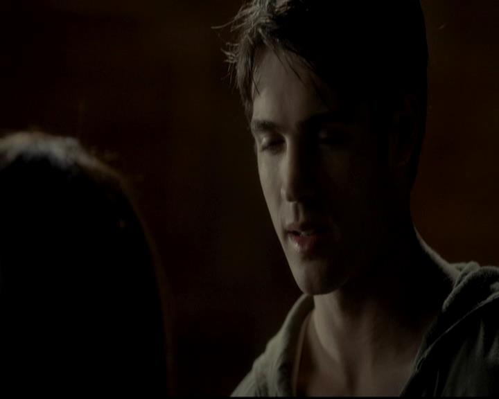 VampireDiariesWorld-dot-org_4x09OComeAllYeFaithful2080.jpg