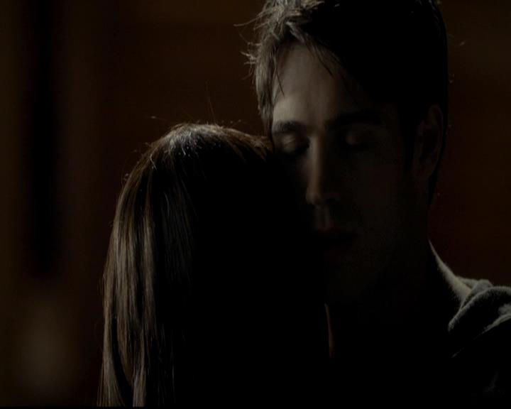 VampireDiariesWorld-dot-org_4x09OComeAllYeFaithful2086.jpg
