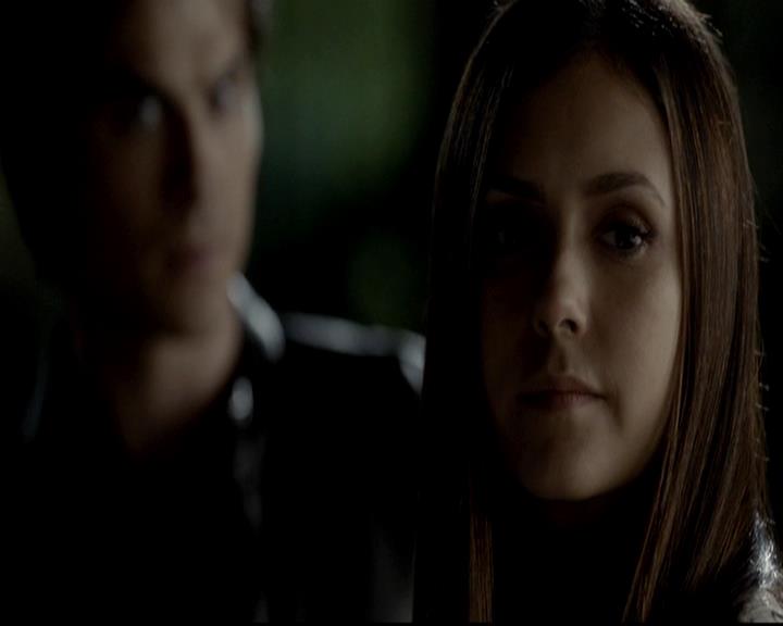 VampireDiariesWorld-dot-org_4x09OComeAllYeFaithful2103.jpg