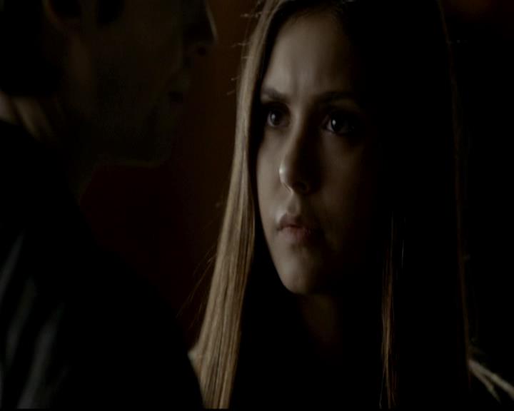 VampireDiariesWorld-dot-org_4x09OComeAllYeFaithful2106.jpg