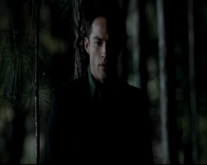 VampireDiariesWorld-dot-org_4x09OComeAllYeFaithful2164.jpg