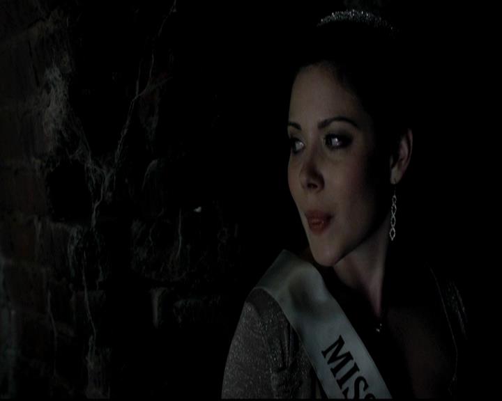 VampireDiariesWorld-dot-org_4x09OComeAllYeFaithful2184.jpg