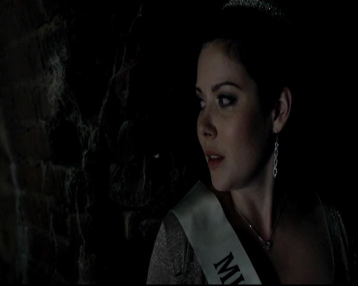 VampireDiariesWorld-dot-org_4x09OComeAllYeFaithful2185.jpg