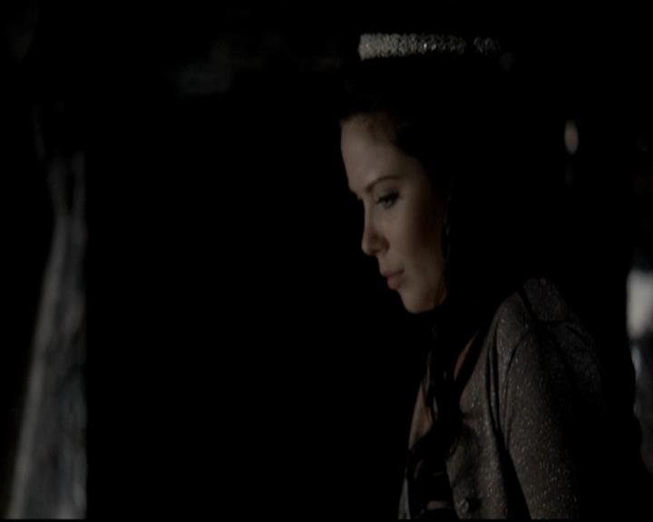 VampireDiariesWorld-dot-org_4x09OComeAllYeFaithful2197.jpg