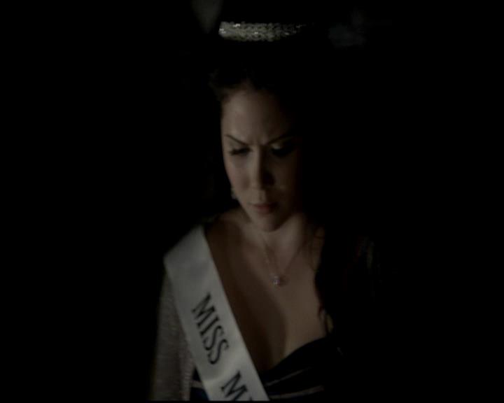 VampireDiariesWorld-dot-org_4x09OComeAllYeFaithful2199.jpg