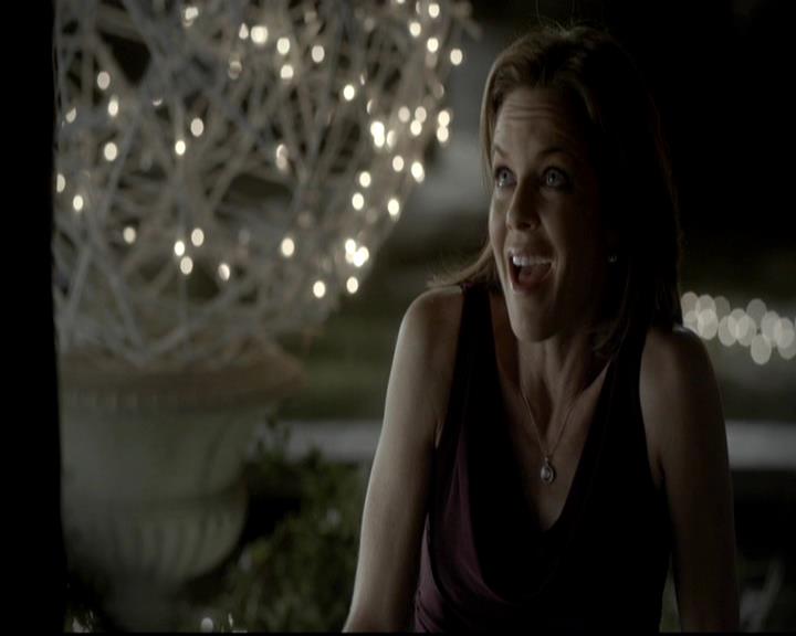 VampireDiariesWorld-dot-org_4x09OComeAllYeFaithful2238.jpg