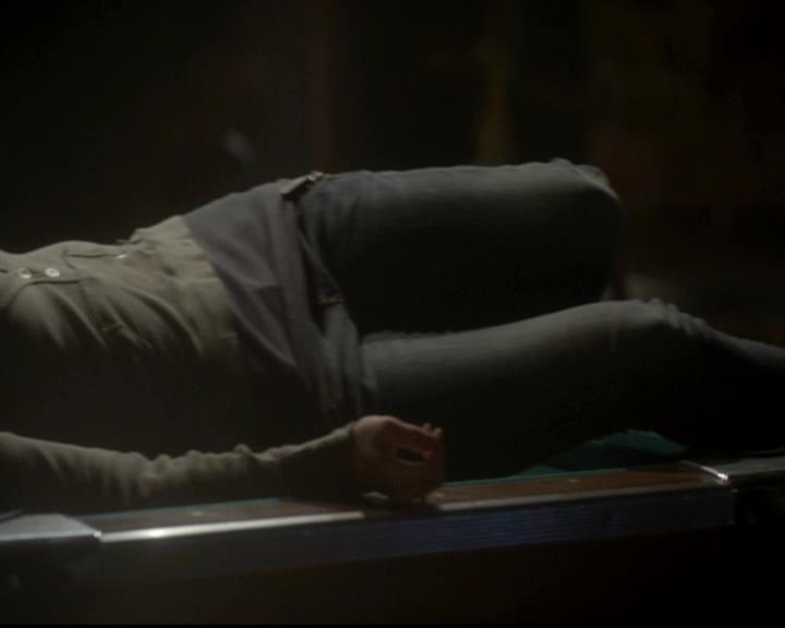 VampireDiariesWorld-dot-org_4x10AfterSchoolSpecial2244.jpg
