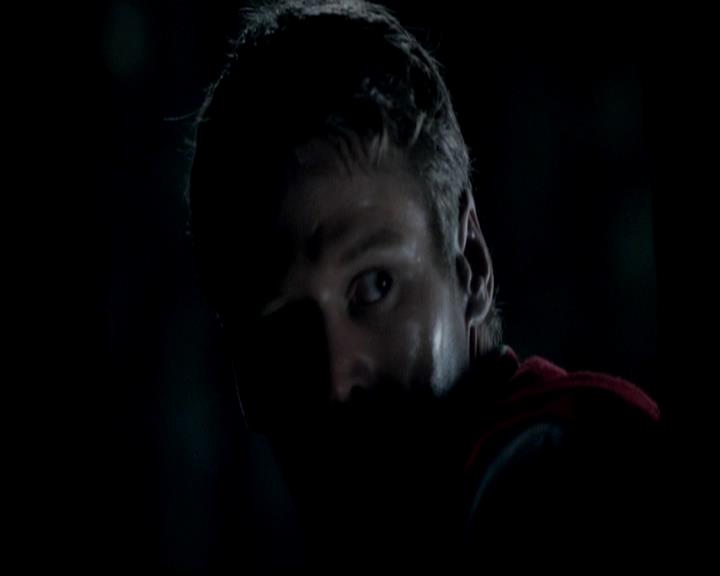 VampireDiariesWorld-dot-org_4x11CatchMeIfYouCan0014.jpg