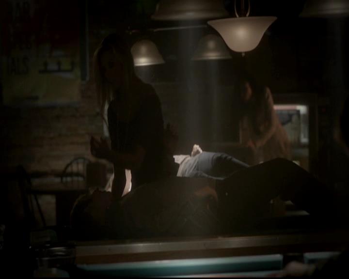 VampireDiariesWorld-dot-org_4x11CatchMeIfYouCan0061.jpg