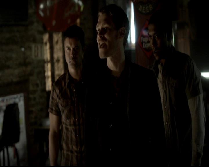 VampireDiariesWorld-dot-org_4x11CatchMeIfYouCan0094.jpg