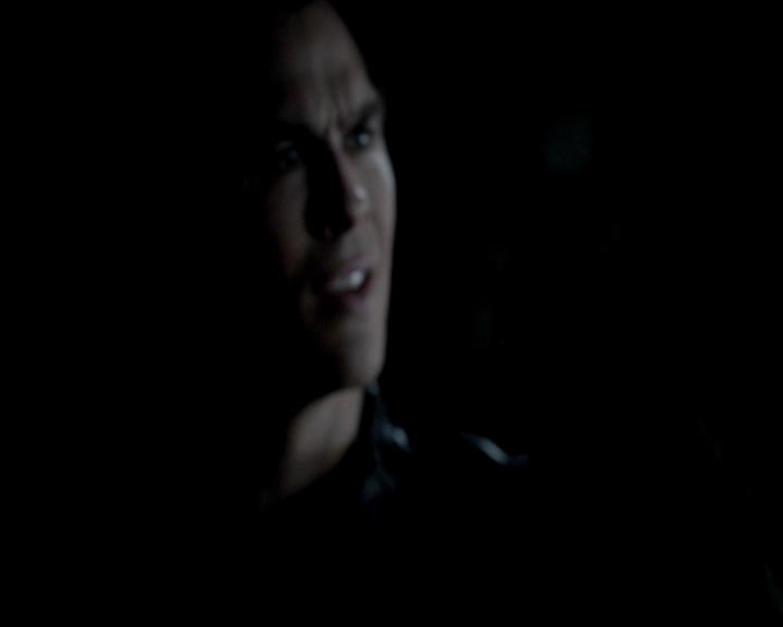 VampireDiariesWorld-dot-org_4x11CatchMeIfYouCan0128.jpg