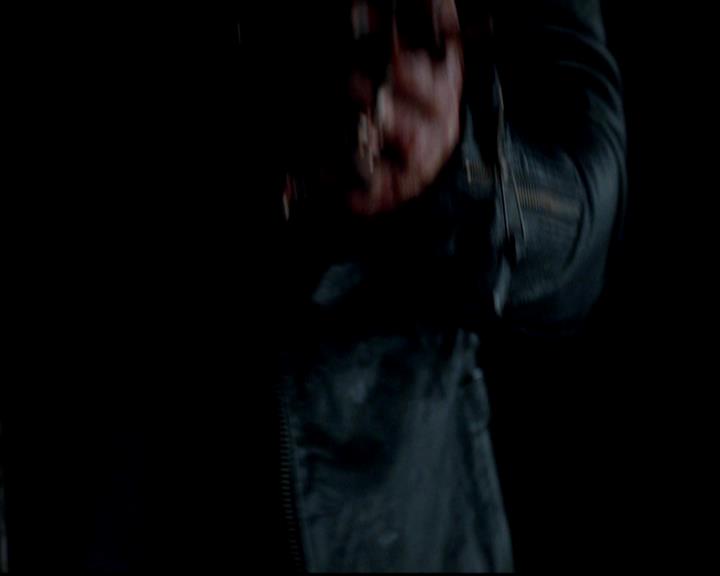 VampireDiariesWorld-dot-org_4x11CatchMeIfYouCan0147.jpg