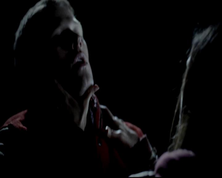 VampireDiariesWorld-dot-org_4x11CatchMeIfYouCan0168.jpg
