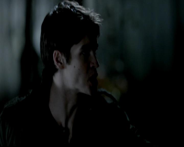VampireDiariesWorld-dot-org_4x11CatchMeIfYouCan0170.jpg