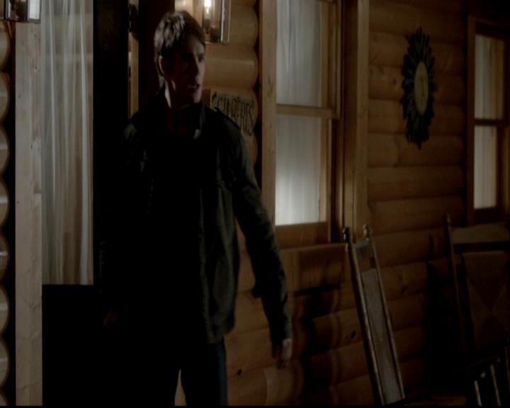 VampireDiariesWorld-dot-org_4x11CatchMeIfYouCan0178.jpg