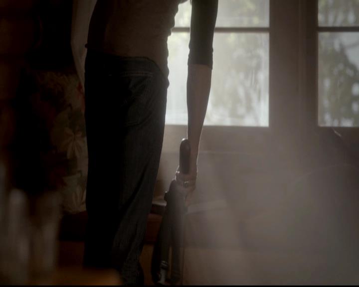 VampireDiariesWorld-dot-org_4x11CatchMeIfYouCan0195.jpg