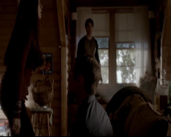 VampireDiariesWorld-dot-org_4x11CatchMeIfYouCan0204.jpg