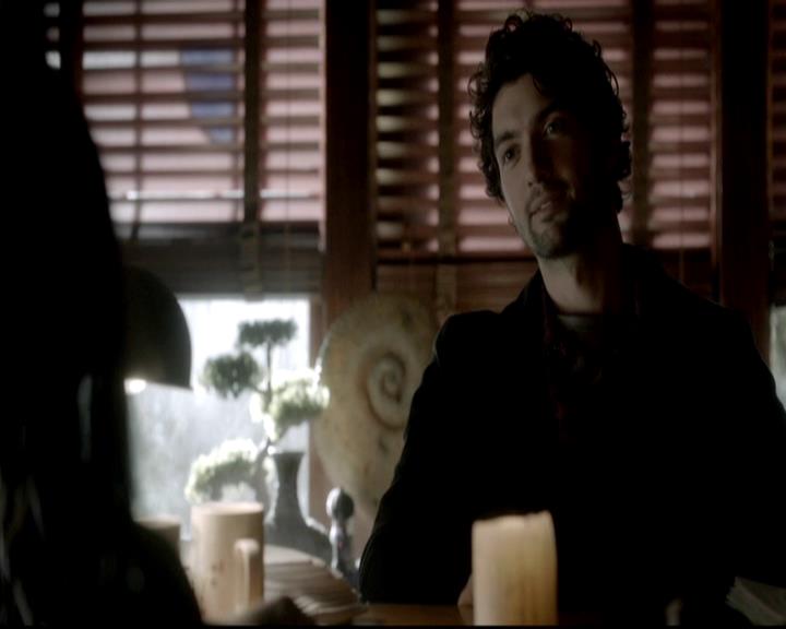VampireDiariesWorld-dot-org_4x11CatchMeIfYouCan0366.jpg