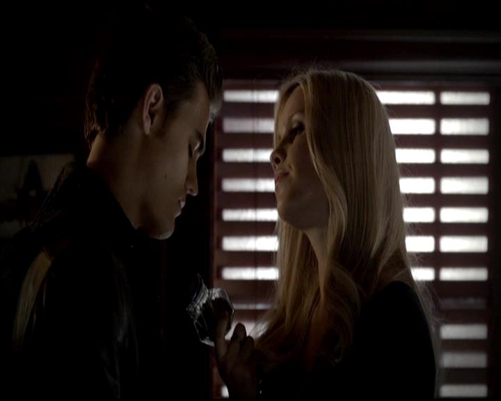 VampireDiariesWorld-dot-org_4x11CatchMeIfYouCan0685.jpg