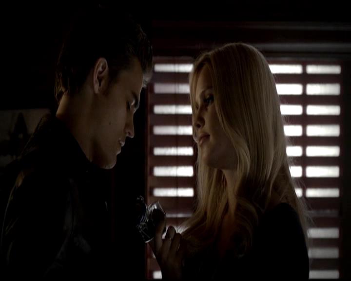 VampireDiariesWorld-dot-org_4x11CatchMeIfYouCan0691.jpg