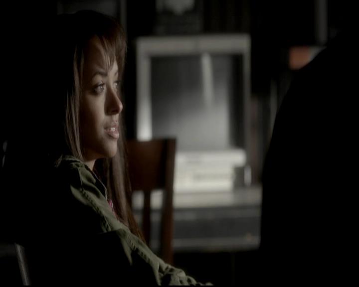 VampireDiariesWorld-dot-org_4x11CatchMeIfYouCan0713.jpg