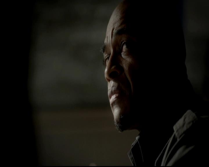 VampireDiariesWorld-dot-org_4x11CatchMeIfYouCan0744.jpg