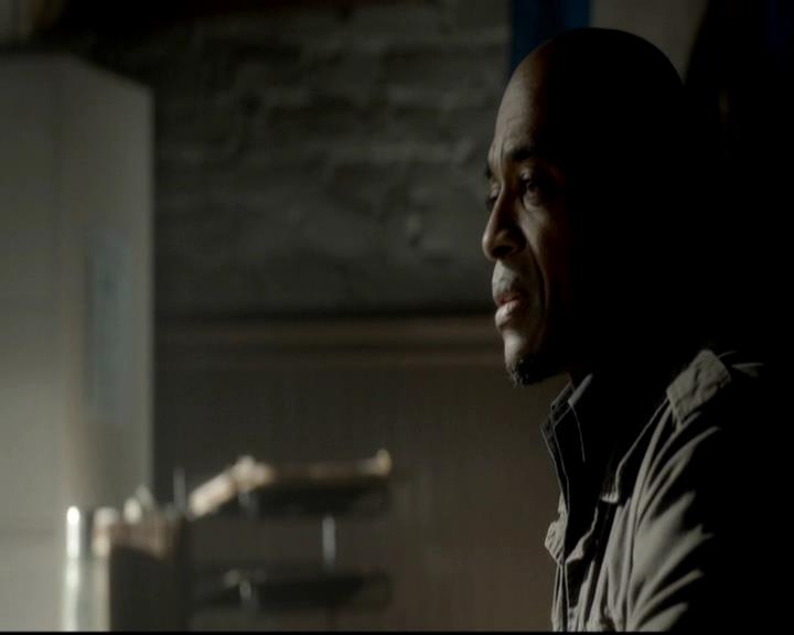 VampireDiariesWorld-dot-org_4x11CatchMeIfYouCan0748.jpg