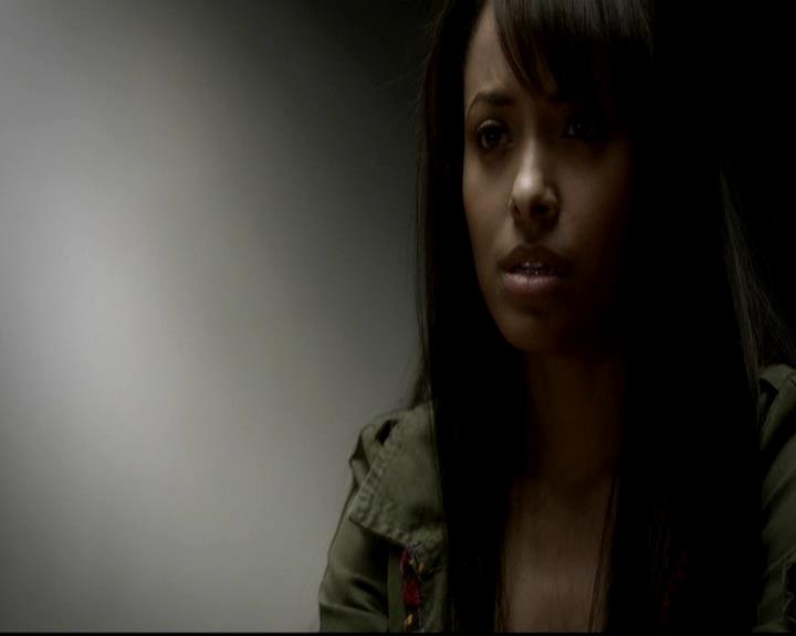 VampireDiariesWorld-dot-org_4x11CatchMeIfYouCan0775.jpg