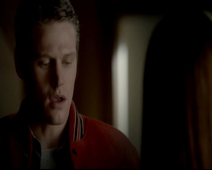 VampireDiariesWorld-dot-org_4x11CatchMeIfYouCan0791.jpg